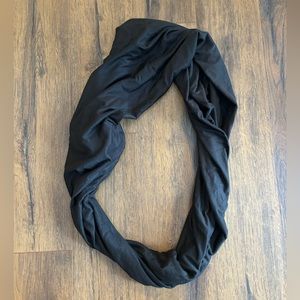 Black Beyond Yoga infinity scarf